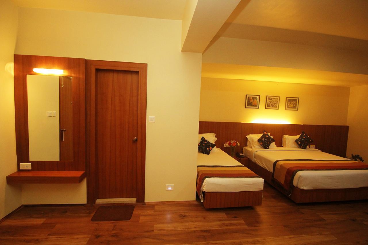 Hotel Tarayana Grand Gangtok Bagian luar foto
